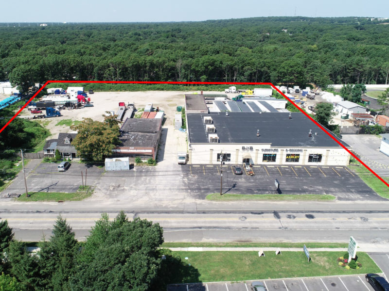 birds-eye view of 4 acres and 3 building property for sale by maltz auctions in new york city