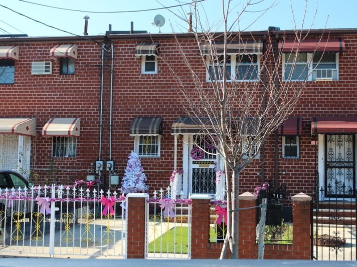 exterior of building up for sale at maltz auctions