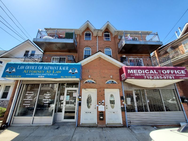 exterior of buildings for sale at maltz auctions in new york