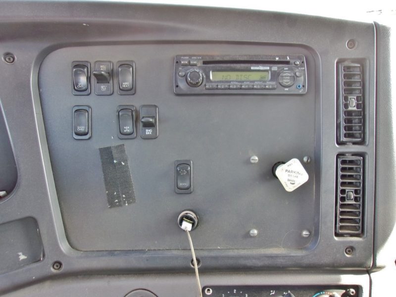dashboard on truck for sale at maltz auto auctions