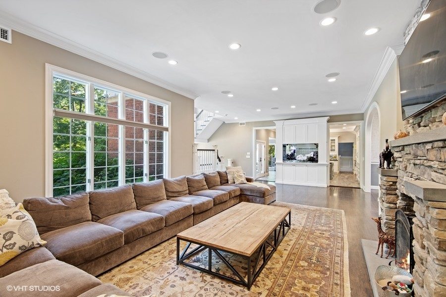 living room of 6 bedroom home on 2 acres of property for sale at maltz auctions