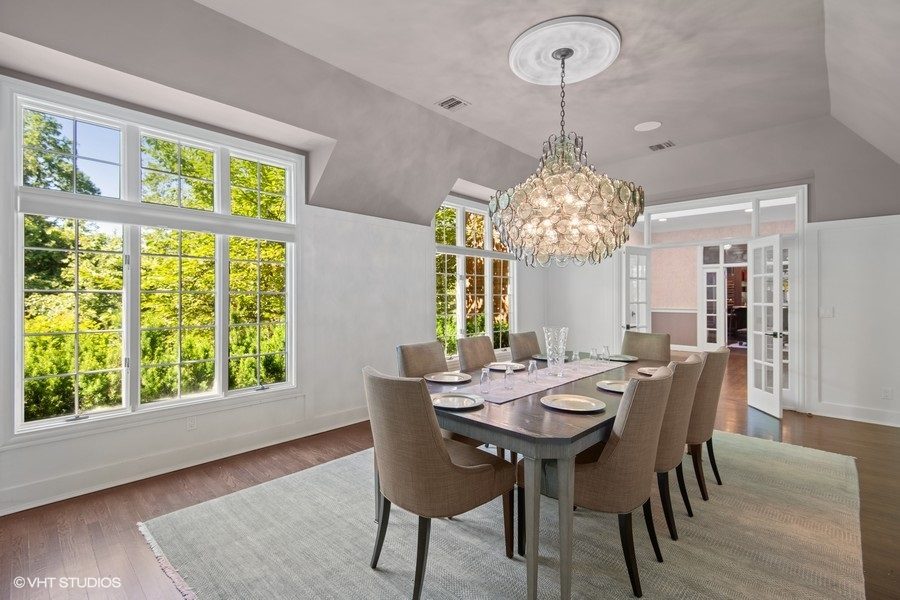 dining room of 6 bedroom home on 2 acres of land for sale at auction