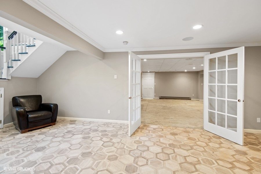 basement of 6 bedroom home on 2 acres of land for sale at auction