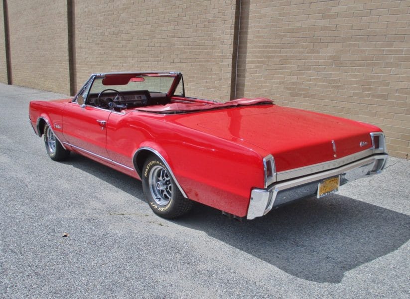 Right Side Angled Back View of Car Up For Auction - Buy at Maltz Auctions