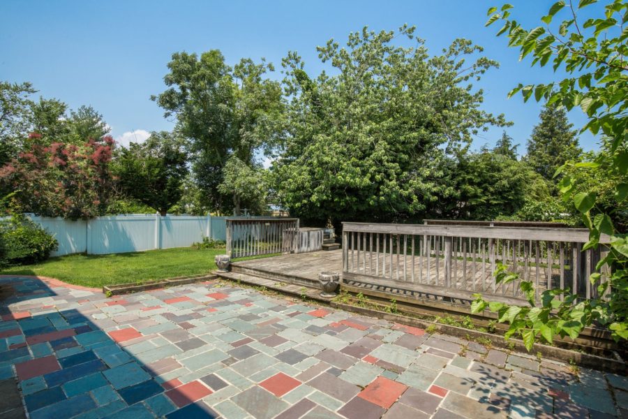 patio of 4 bedroom home for sale at maltz auctions in new york