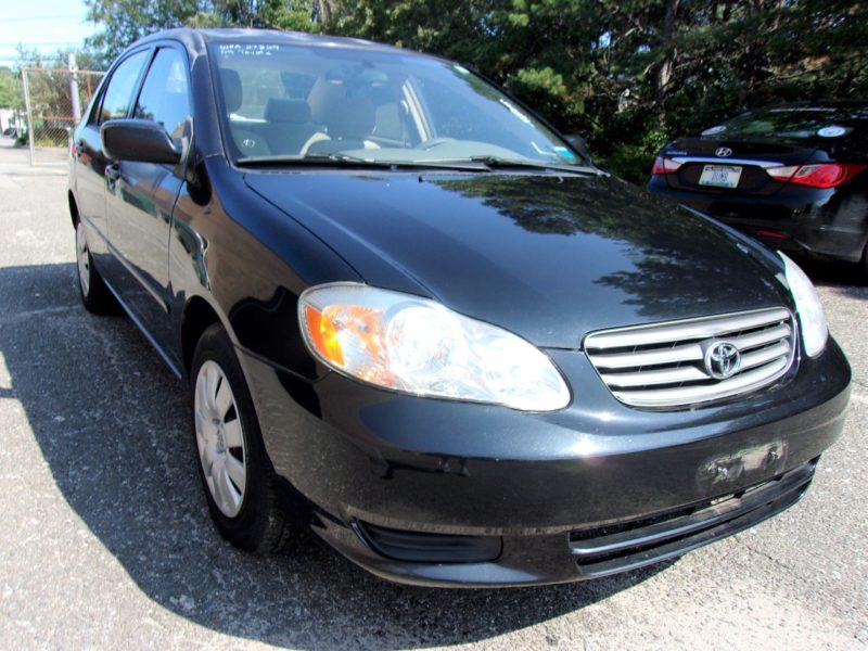 black car for sale at the tri-weekly auto auction