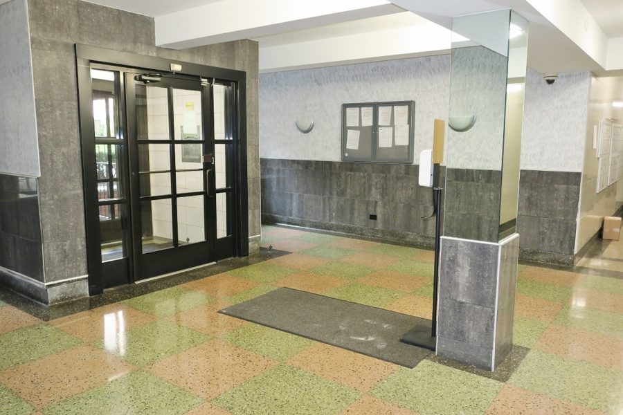 entrance of apartment complex in New York City