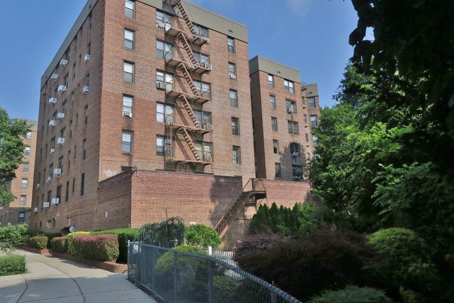 Apartment building in New York City