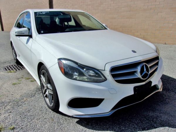 white mercedes vehicle up for auto auction at maltz auctions