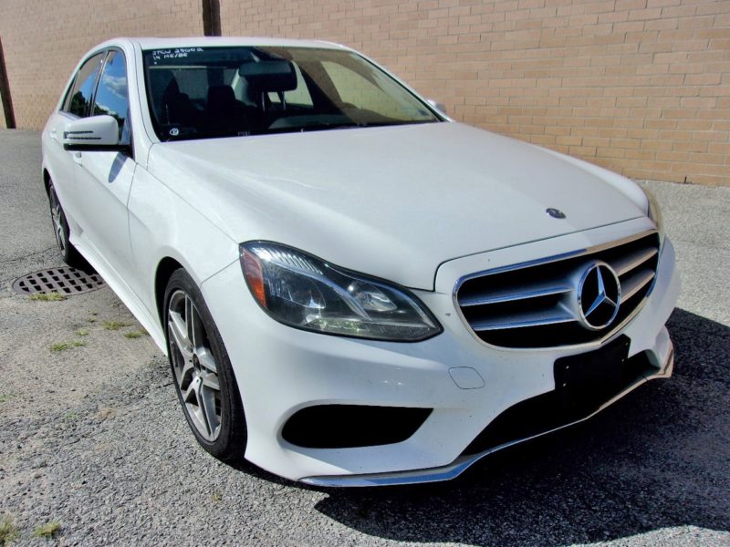 white mercedes vehicle up for auto auction at maltz auctions