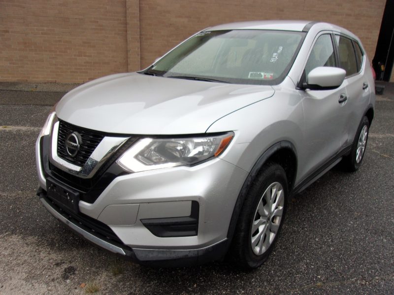 silver nissan car for sale at maltz auto auctions