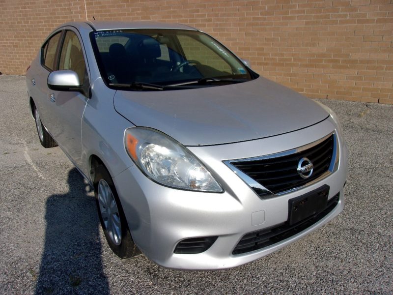 silver nissan car for sale at maltz auto auctions