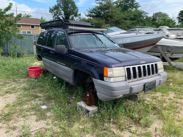 Automobile for sale at Maltz Auctions in New York.