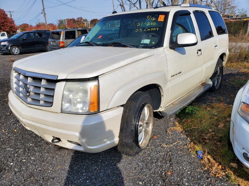 white car for sale at maltz auto auctions
