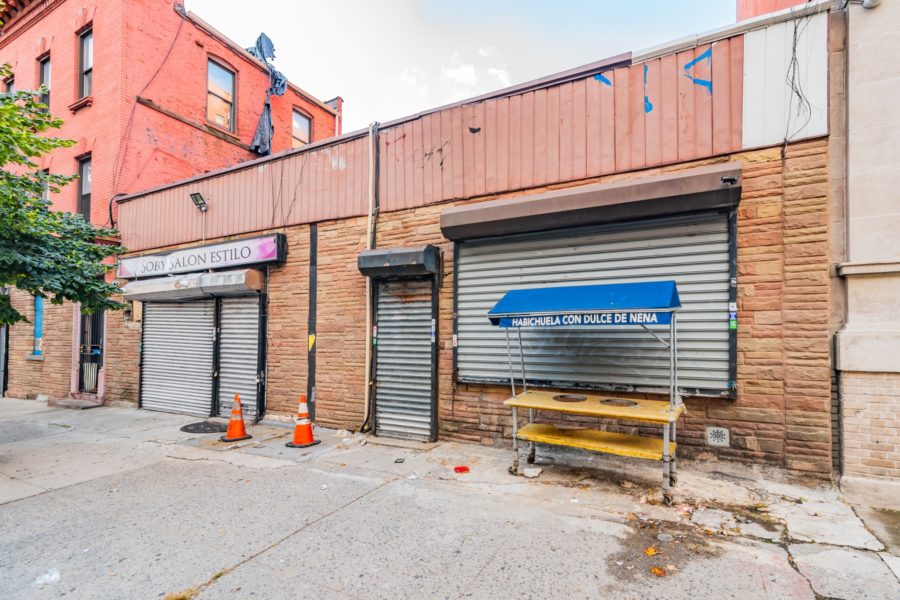 close up of exterior of mixed use building for sale by maltz auctions